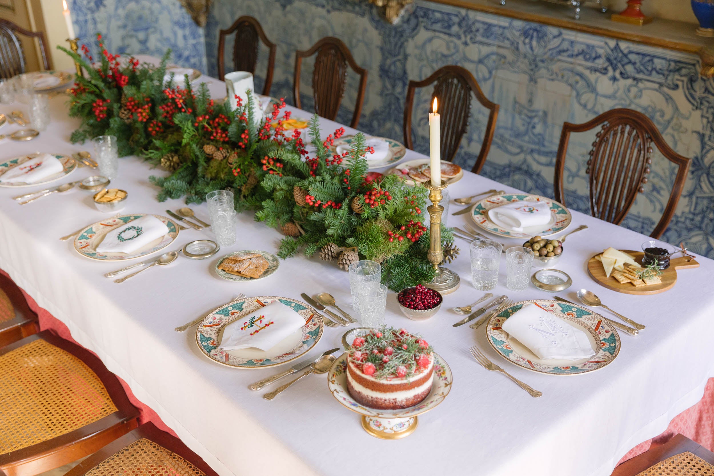 Serviettes de table Mafra avec lettre brodée dorée (Set de 2)