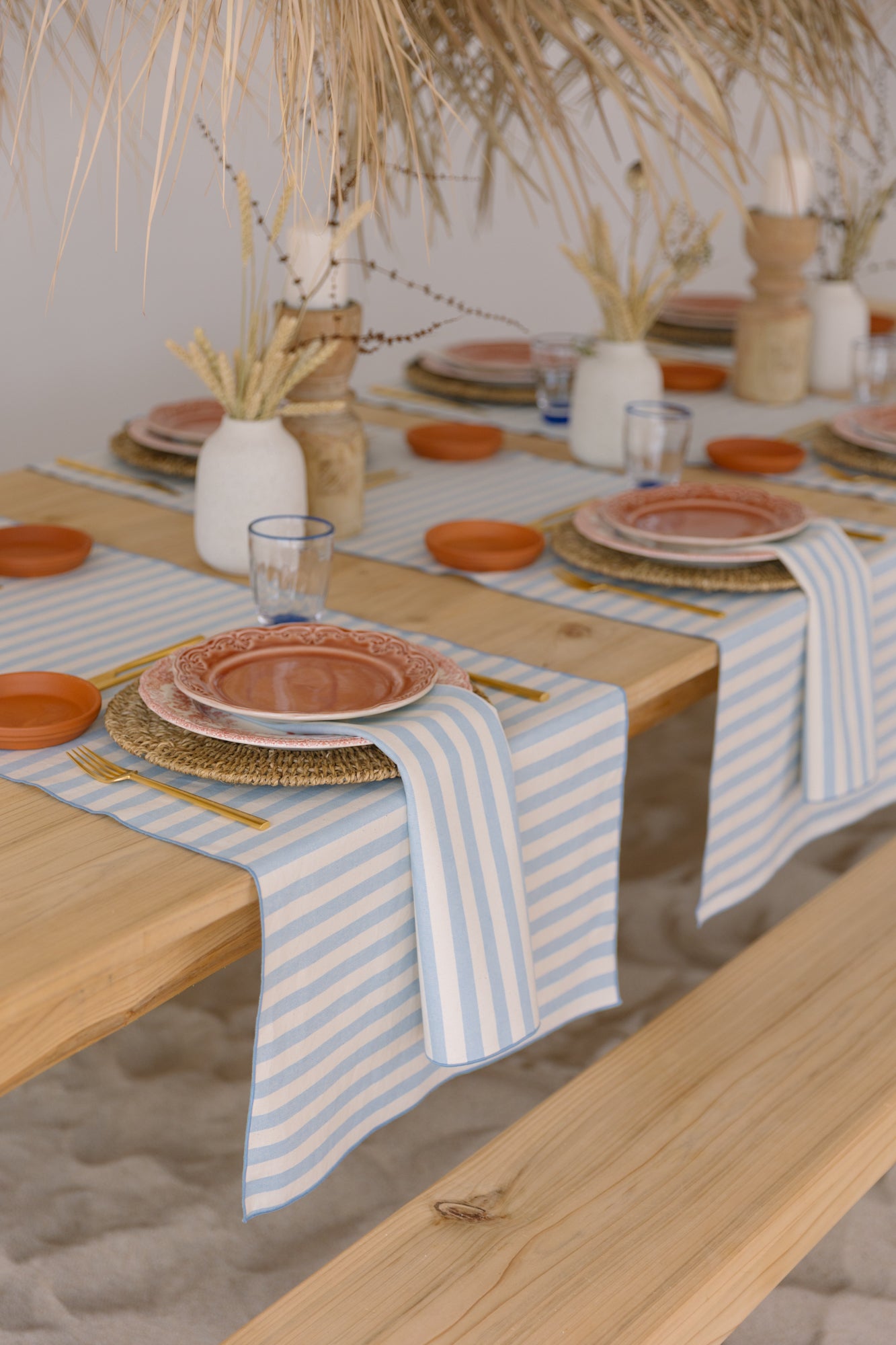 Blue sky Barra Table Linen